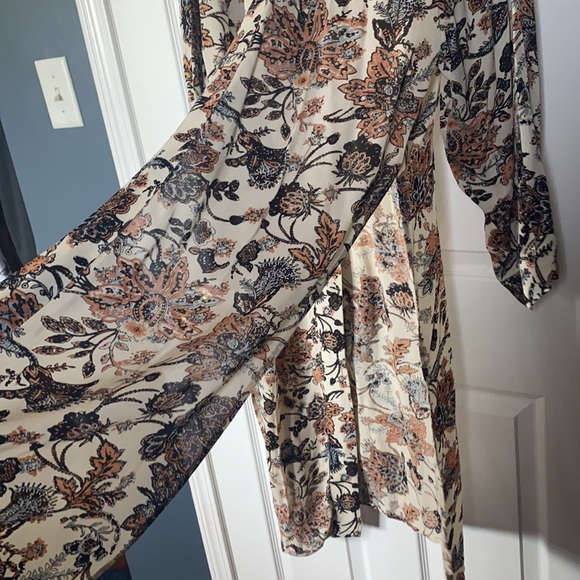 Free People Ivory floral kimono - Picture 5 of 9
